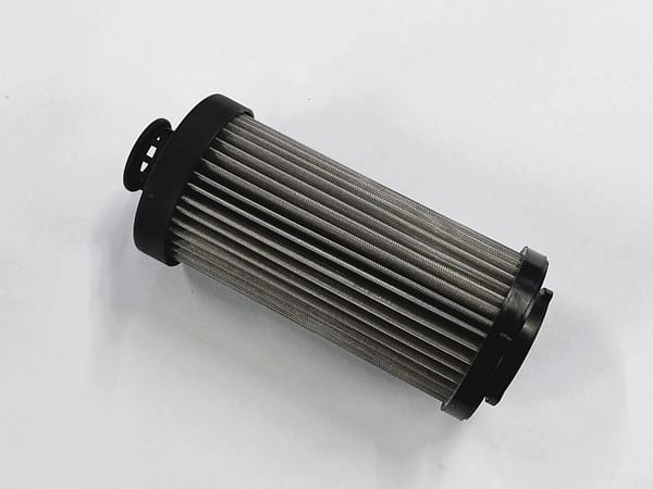 15666943 Strainer - Volvo