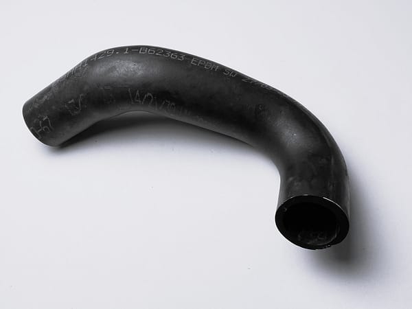 1583-1566 Bottom Radiator Hose - Mecalac