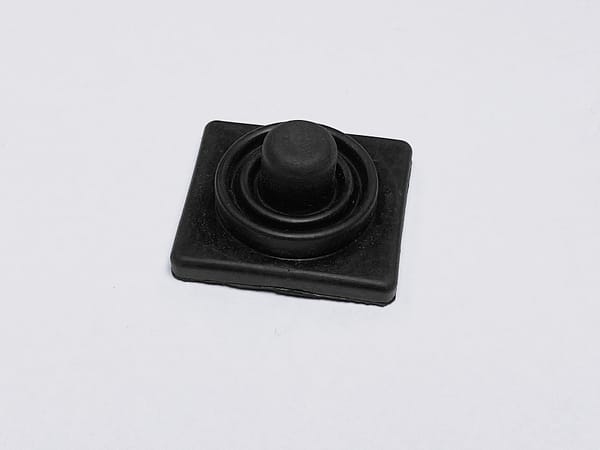 800-21524R Rubber Cover - Mecalac