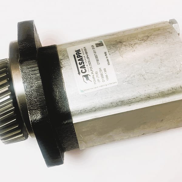 1586-1300 Gear Pump - Mecalac